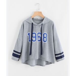 NWOT Shein Womens 1968 Varsity Print Drawstring Drop Shoulder Marled Hoodie.